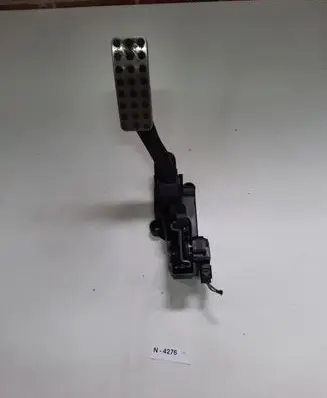 Mercedes-Benz B W246 W242 Accelerator throttle pedal