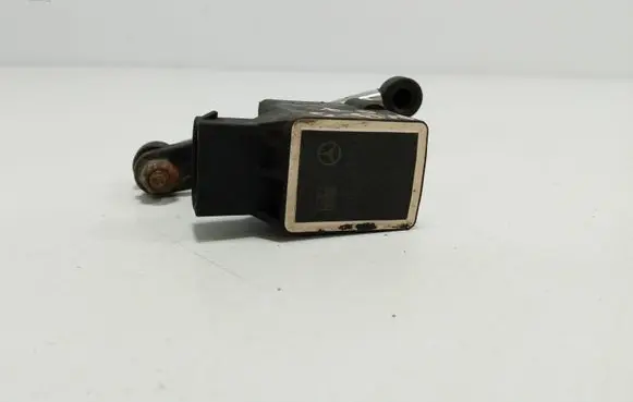 Mercedes-Benz S W221 Headlight/headlamp level sensor A0105427717