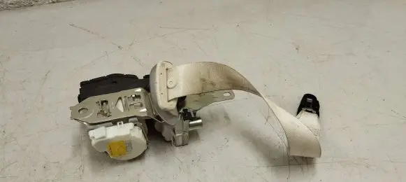 Mercedes-Benz SL R231 Front seatbelt A2318601785