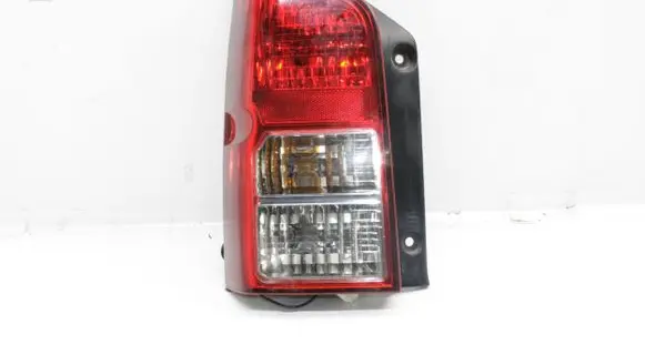 Nissan Pathfinder R51 Rear/tail lights