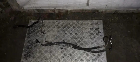 Volkswagen Phaeton Power steering hose/pipe/line 0000