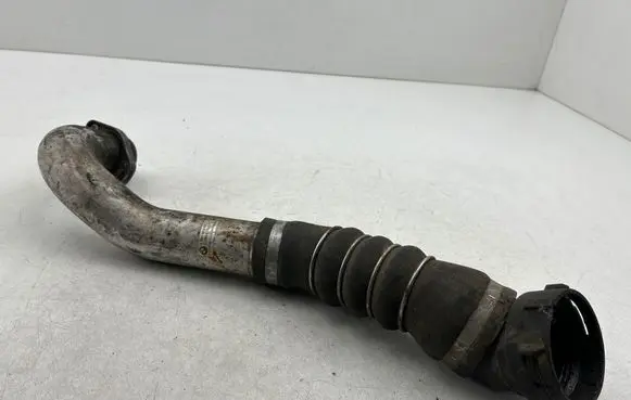 Intercooler hose/pipe