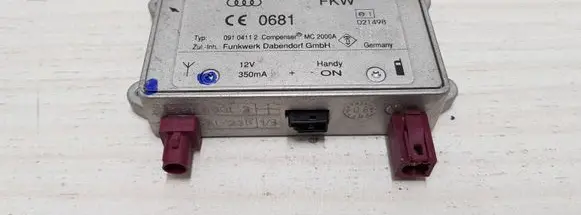 Audi A6 S6 C6 4F Antenna control unit 8E0035456C 09104112