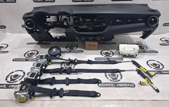 Alfa Romeo Stelvio Airbag set with panel 156115300 0561476090 156147609