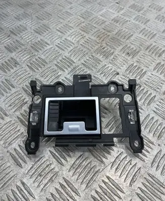 BMW 5 E60 E61 Ashtray (front) 314250100 7034087