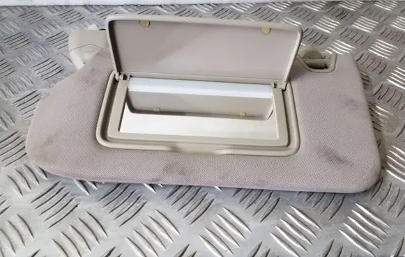 Infiniti EX Sun visor