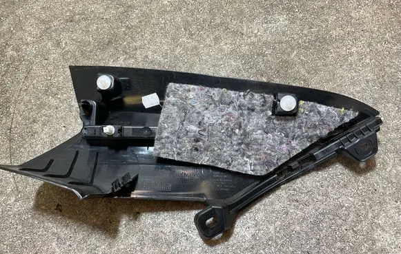 BMW 3 G20 G21 (C) pillar trim 7449979 15054410 30E0403