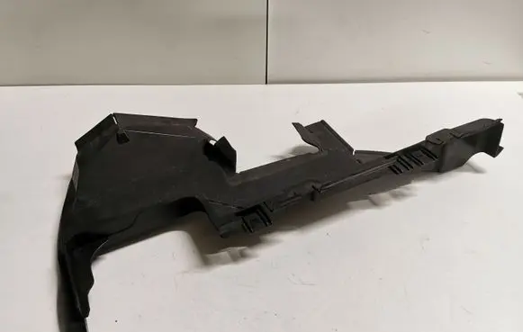 Audi A5 8T 8F Intercooler air guide/duct channel 8T0121284G