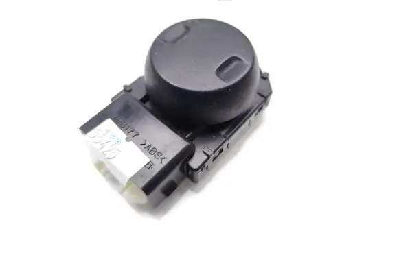 Toyota RAV 4 (XA40) Seat control switch 2060168