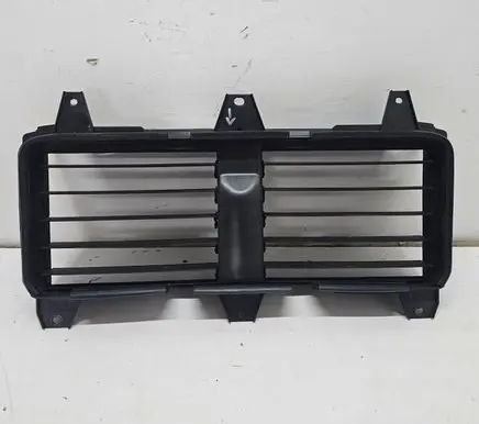 Maserati GranTurismo II Intercooler air guide/duct channel 670149348