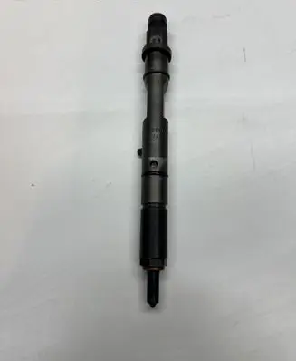 Fuel injector