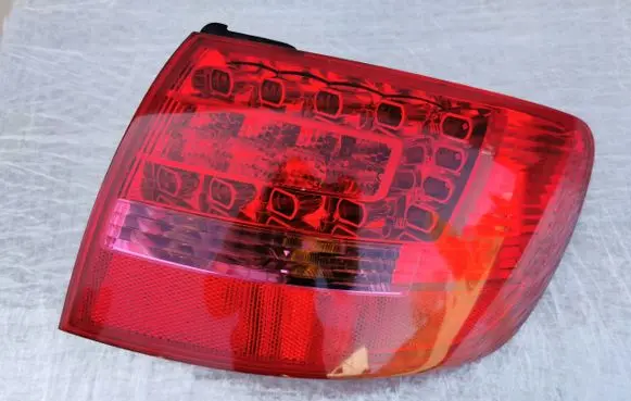 Audi A6 S6 C6 4F Rear/tail lights 4F9945096H
