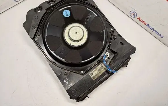 BMW 4 F32 F33 Subwoofer speaker 65139210150