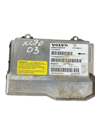Volvo XC70 Airbag control unit/module P31295676 T112030700511 0285010709