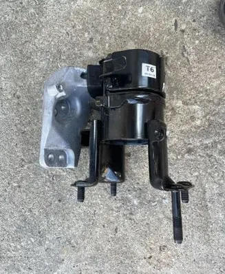 Toyota RAV 4 (XA50) Engine mount bracket M9151129