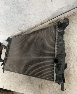Volvo V50 Coolant radiator