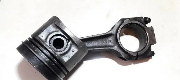 Ford Mondeo MK II Piston with connecting rod s89ff