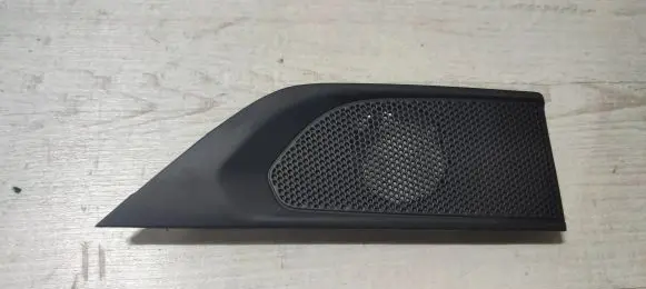 Peugeot 508 II Rear door speaker cover trim 98225892ZD 1935707X