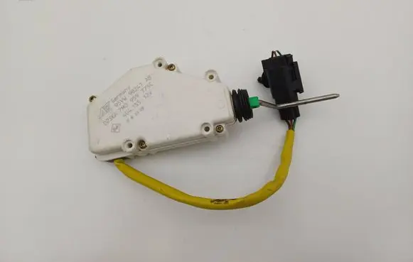 Ford Galaxy Central locking motor 7M0959775C