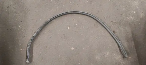 BMW X5 E53 Engine compartment rubber