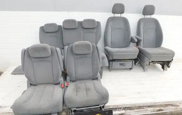 Chrysler Town u0026 Country IV Seat and door cards trim set 195865