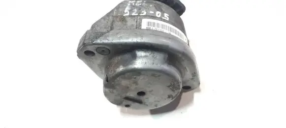 BMW 5 E60 E61 Engine mount bracket 15934612 586310F