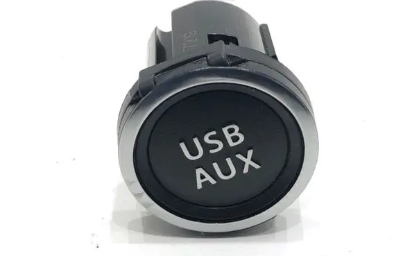 Suzuki Ignis USB socket connector 
