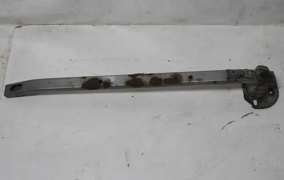 Nissan Micra Quarter panel pressure vent 6203fggrdfP0A