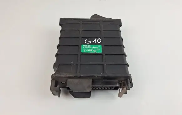 Volkswagen Golf II Engine control unit/module 811906264 0280800104