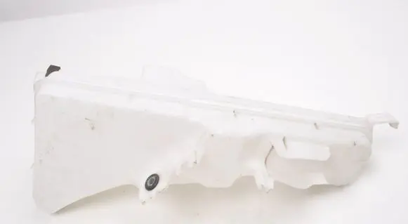 Volvo XC60 Windshield washer fluid reservoir/tank 32328197