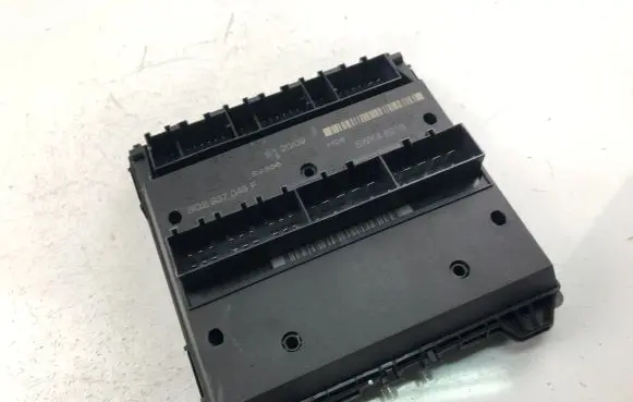 Volkswagen Polo V 6R Other control units/modules 6Q2937049F