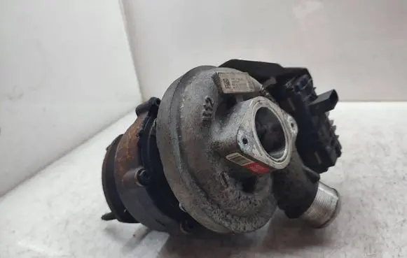 Ford Ranger Turbo FB3Q6K682PD 8221820011 VBH00369Y