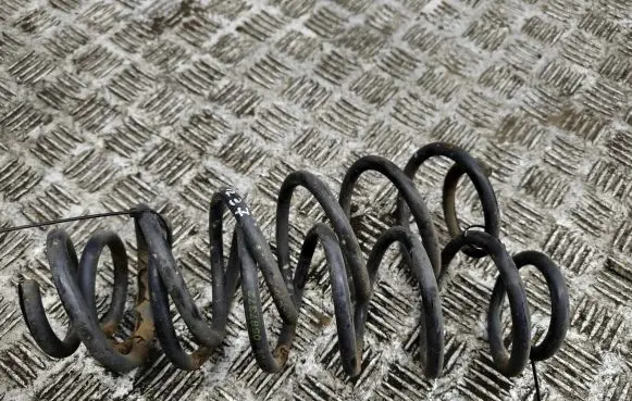 Citroen DS3 Rear coil spring