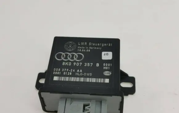 Audi A5 8T 8F Light module LCM 8K0907357B 0O837924AA