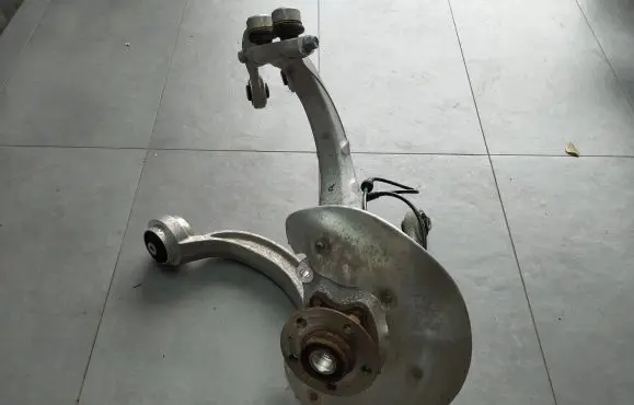 Audi A6 S6 C7 4G Front wheel hub 4G0407242D