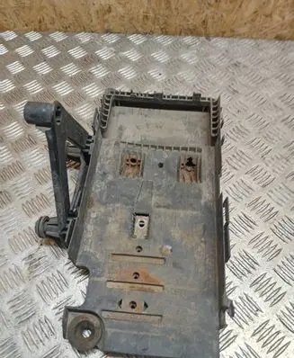 Ford Mondeo MK IV Battery box tray 6G9110723A D2L4A