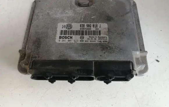 Volkswagen Golf IV Engine control unit/module 038906018J 0281001613