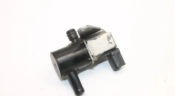 Honda Insight Turbo solenoid valve K5T46872