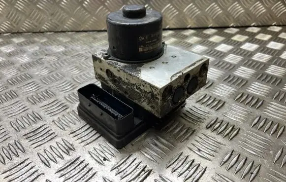 Volkswagen Touareg I ABS Pump 7L0907379C 5WK84005 10092503213