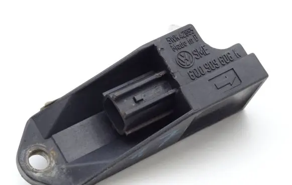 Volkswagen Golf IV Airbag deployment crash/impact sensor 6Q0909606K