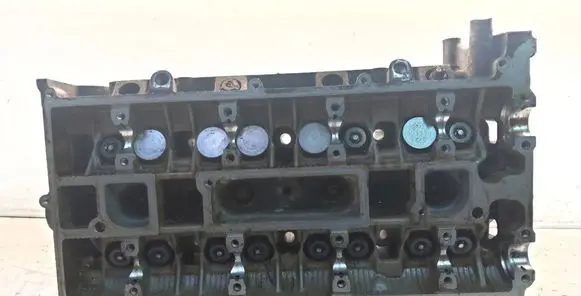Ford Mondeo MK IV Engine head RF6C1G