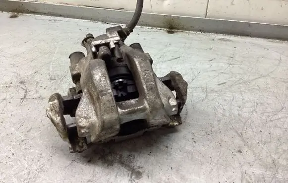 Mercedes-Benz E W211 Rear brake caliper