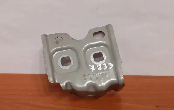 Mercedes-Benz A W177 Fender mounting bracket A1778802200 7833