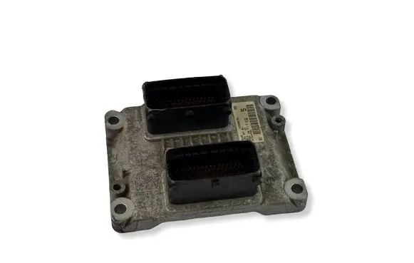 Fiat Punto (188) Engine control unit/module 0261207901 0055180311 1039S00103