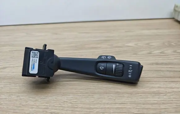 Volvo V70 Wiper control stalk 31264354 270028AACH