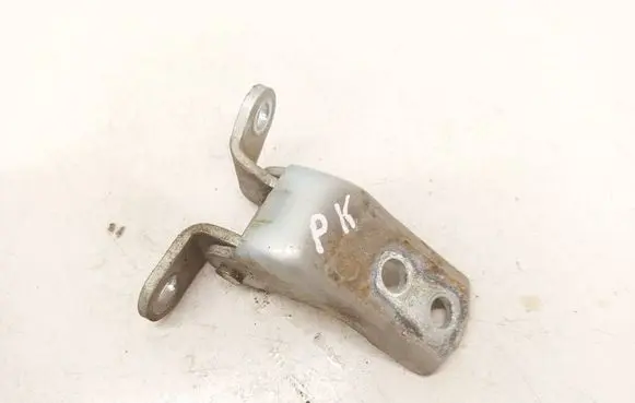 Toyota Yaris Front door upper hinge 