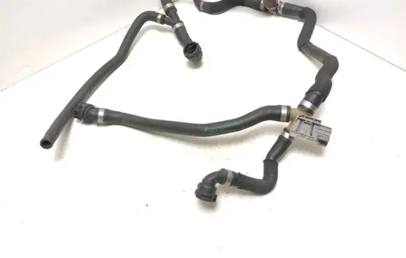 BMW X5 F15 Engine coolant pipe/hose 7644096