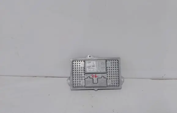 Peugeot 3008 II LED ballast control module 90089469