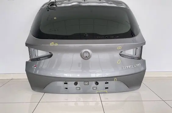 Alfa Romeo Stelvio Tailgate/trunk/boot lid 50567282 50565815 50559761