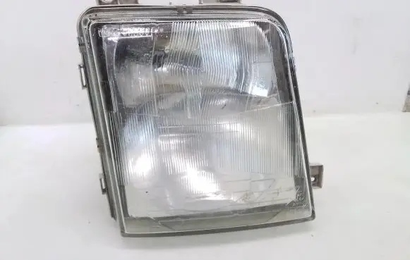 Volkswagen II LT Headlight/headlamp